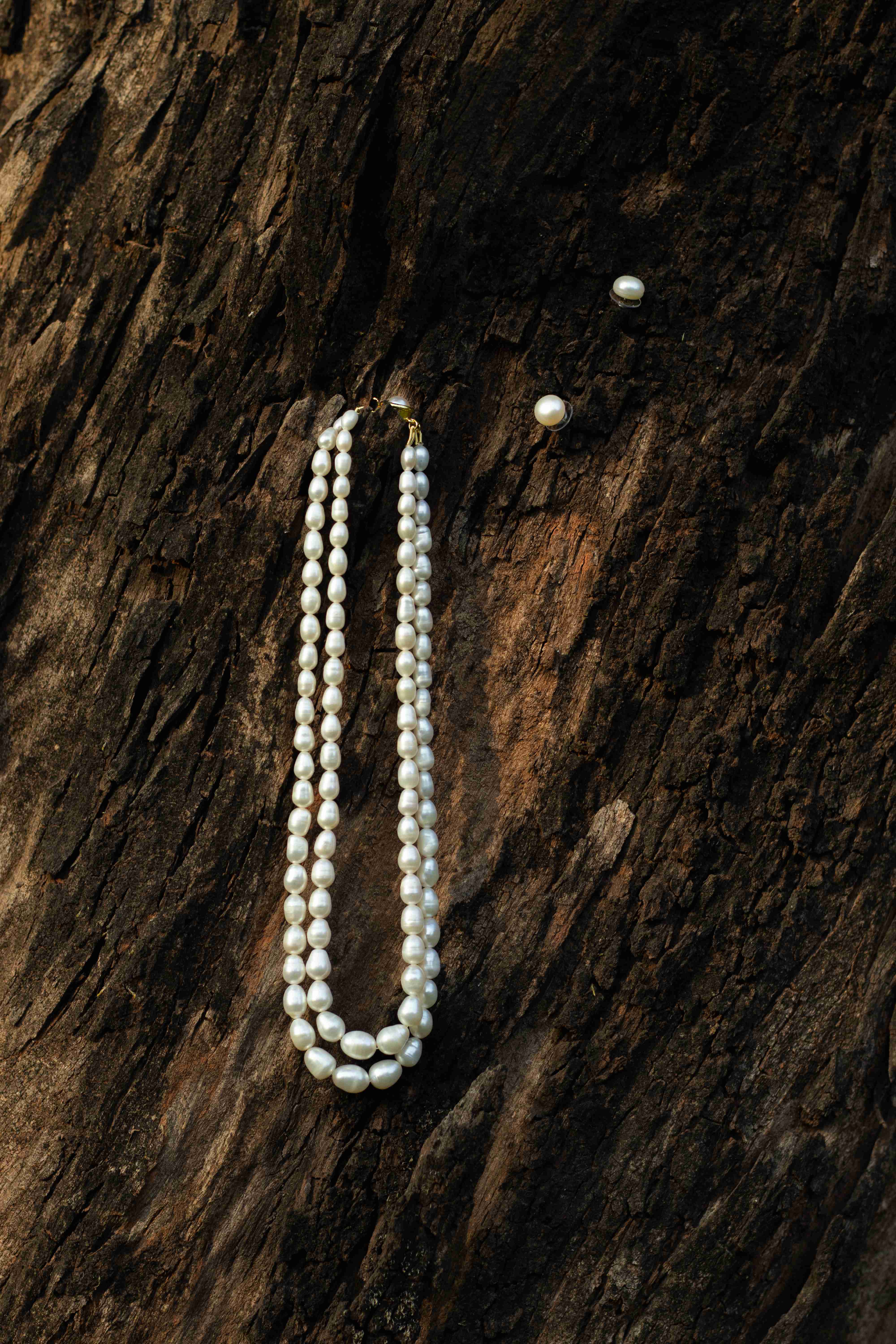 Ivory Cascade pearl necklace